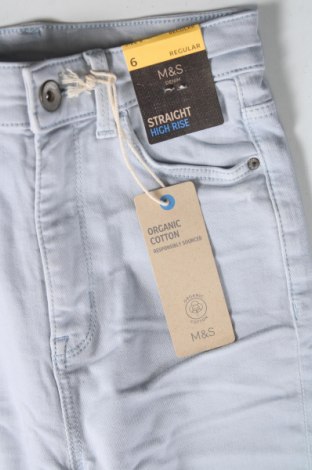 Dámske džínsy  Marks & Spencer, Veľkosť XS, Farba Modrá, Cena  27,84 €