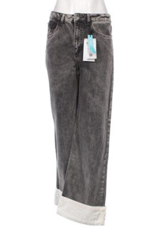 Damen Jeans NU-IN, Größe M, Farbe Grau, Preis 18,84 €