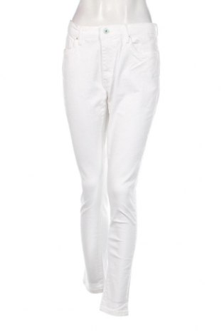 Дамски дънки Pepe Jeans, Размер L, Цвят Бял, Цена 82,11 лв.
