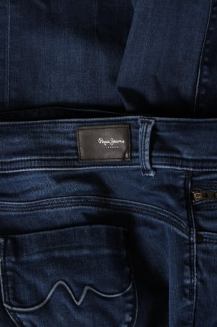 Дамски дънки Pepe Jeans, Размер M, Цвят Син, Цена 31,20 лв.