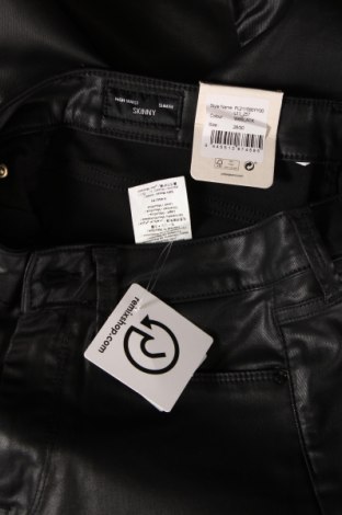 Dámske džínsy  Pepe Jeans, Veľkosť M, Farba Čierna, Cena  47,88 €