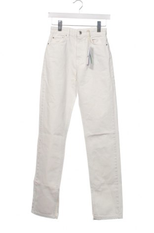 Дамски дънки Perfect Jeans By Gina Tricot, Размер XXS, Цвят Бял, Цена 8,16 лв.
