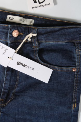 Дамски дънки Perfect Jeans By Gina Tricot, Размер M, Цвят Син, Цена 10,20 лв.