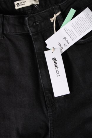 Damen Jeans Perfect Jeans By Gina Tricot, Größe M, Farbe Schwarz, Preis 18,58 €