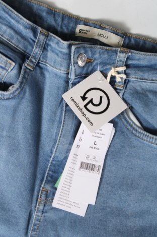 Damskie jeansy Perfect Jeans By Gina Tricot, Rozmiar L, Kolor Niebieski, Cena 88,81 zł