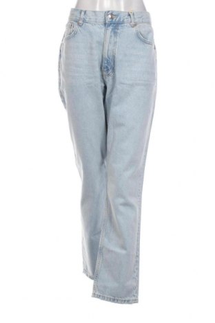 Дамски дънки Perfect Jeans By Gina Tricot, Размер L, Цвят Син, Цена 19,04 лв.
