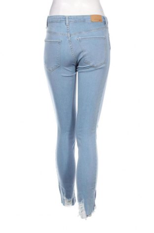 Damskie jeansy Perfect Jeans By Gina Tricot, Rozmiar M, Kolor Niebieski, Cena 67,91 zł