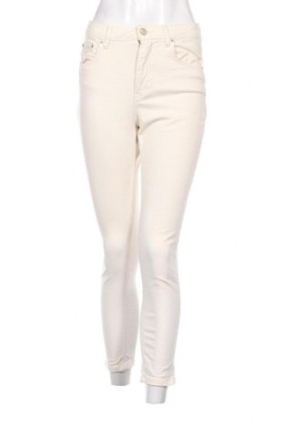 Damen Jeans Perfect Jeans By Gina Tricot, Größe S, Farbe Ecru, Preis 9,37 €