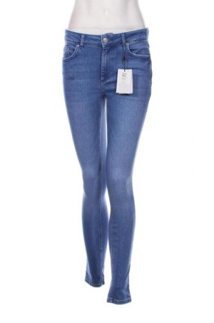 Dámské džíny  Pieces, Velikost M, Barva Modrá, Cena  286,00 Kč