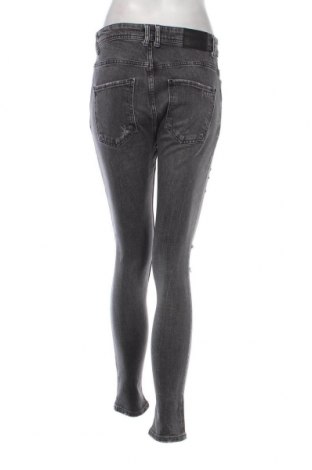 Damen Jeans Pull&Bear, Größe S, Farbe Grau, Preis 13,22 €