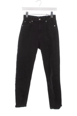 Дамски дънки Pull&Bear, Размер XS, Цвят Черен, Цена 11,60 лв.