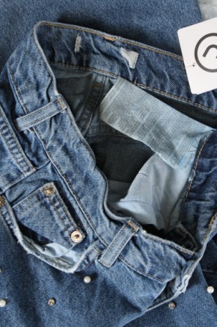Damskie jeansy Pull&Bear, Rozmiar XS, Kolor Niebieski, Cena 66,67 zł