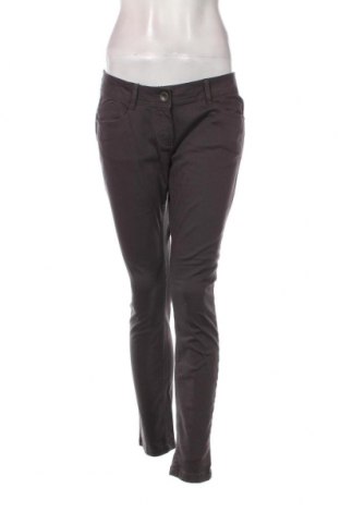 Damen Jeans Q/S by S.Oliver, Größe M, Farbe Grau, Preis € 3,65