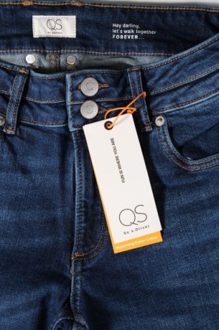 Damskie jeansy Q/S by S.Oliver, Rozmiar S, Kolor Niebieski, Cena 34,78 zł