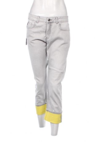Damen Jeans Sisley, Größe M, Farbe Grau, Preis 44,81 €