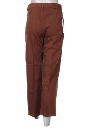 Damen Jeans Sisley, Größe M, Farbe Braun, Preis 18,26 €