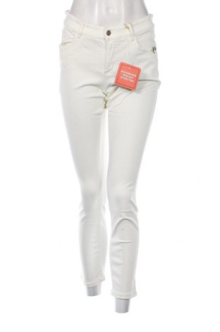 Damen Jeans Strandfein, Größe M, Farbe Ecru, Preis 8,97 €