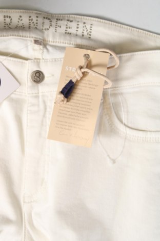 Damen Jeans Strandfein, Größe XL, Farbe Weiß, Preis € 10,76