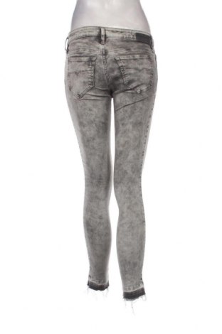 Damen Jeans Diesel, Größe M, Farbe Grau, Preis € 35,51