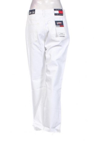 Дамски дънки Tommy Jeans, Размер M, Цвят Бял, Цена 108,87 лв.