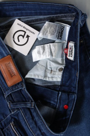 Дамски дънки Tommy Jeans, Размер L, Цвят Син, Цена 66,42 лв.