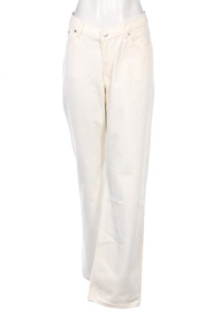 Γυναικείο Τζίν Weekday, Μέγεθος XL, Χρώμα Εκρού, Τιμή 12,26 €