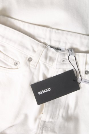 Damen Jeans Weekday, Größe M, Farbe Weiß, Preis € 18,60