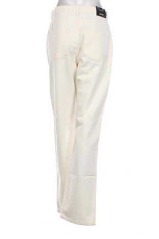 Γυναικείο Τζίν Weekday, Μέγεθος M, Χρώμα Λευκό, Τιμή 6,34 €