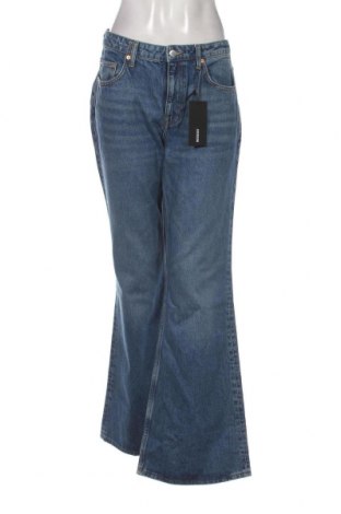 Γυναικείο Τζίν Weekday, Μέγεθος XL, Χρώμα Μπλέ, Τιμή 19,44 €