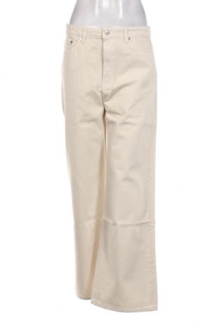 Damen Jeans Weekday, Größe M, Farbe Ecru, Preis 14,79 €