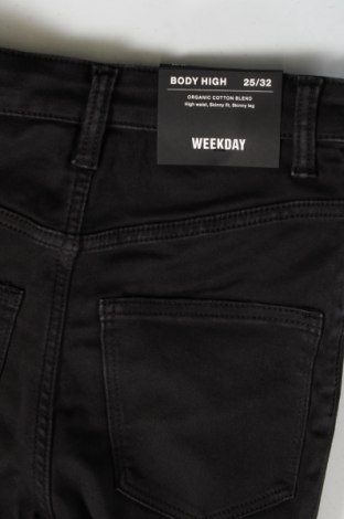 Damen Jeans Weekday, Größe XS, Farbe Schwarz, Preis € 4,79