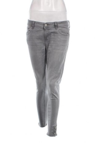 Damen Jeans Zara, Größe M, Farbe Grau, Preis 16,70 €
