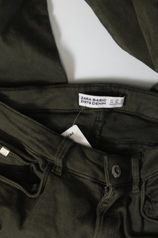 Damen Jeans Zara, Größe S, Farbe Grün, Preis 5,01 €