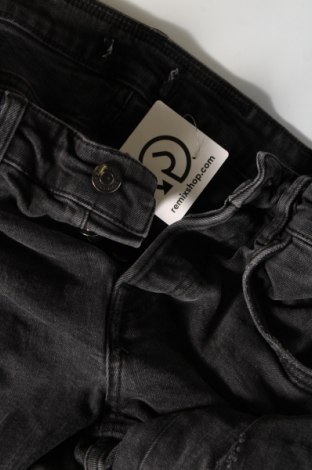 Damen Jeans Zara, Größe M, Farbe Grau, Preis 12,28 €