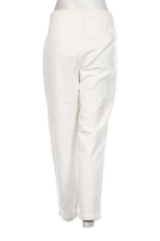 Дамски джинси C&A, Размер M, Цвят Бял, Цена 11,60 лв.