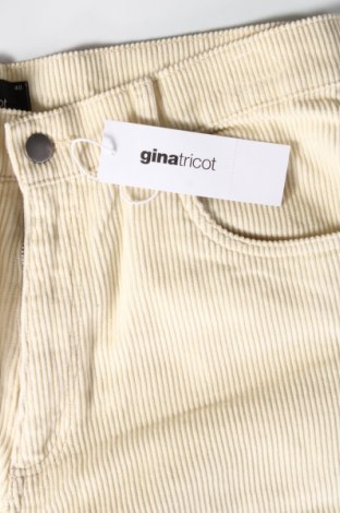 Pantaloni de velvet de femei Gina Tricot, Mărime M, Culoare Ecru, Preț 90,59 Lei