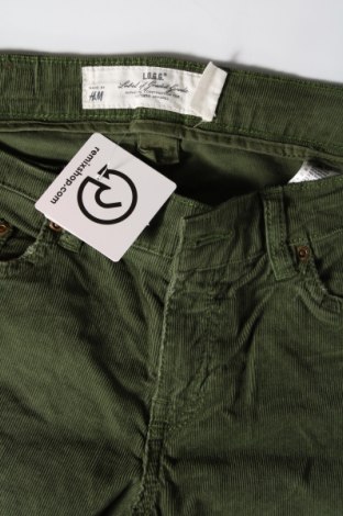 Pantaloni de velvet de femei H&M L.O.G.G., Mărime M, Culoare Verde, Preț 9,54 Lei