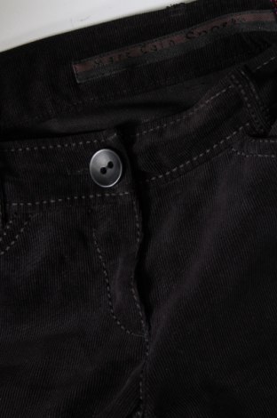 Дамски джинси Marc Cain Sports, Размер M, Цвят Черен, Цена 68,85 лв.