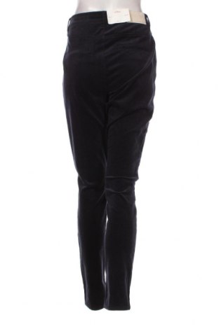 Дамски джинси S.Oliver, Размер M, Цвят Син, Цена 16,53 лв.