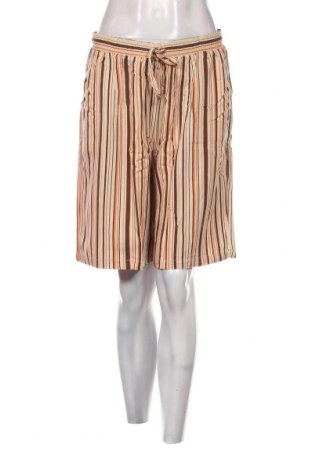 Дамски къс панталон, Размер XL, Цвят Многоцветен, Цена 15,81 лв.