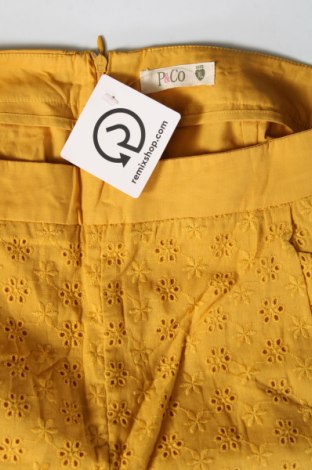 Дамски къс панталон, Размер L, Цвят Жълт, Цена 10,26 лв.