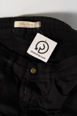 Γυναικείο κοντό παντελόνι, Μέγεθος M, Χρώμα Μαύρο, Τιμή 5,25 €