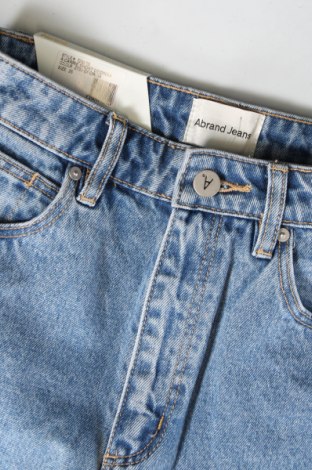 Дамски къс панталон Abrand Jeans, Размер XS, Цвят Син, Цена 77,00 лв.
