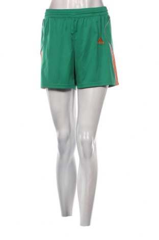 Damen Shorts Adidas, Größe S, Farbe Grün, Preis 12,11 €
