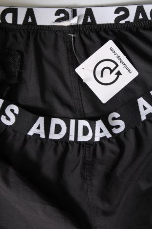 Dámské kraťasy  Adidas, Velikost M, Barva Černá, Cena  462,00 Kč