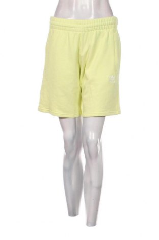 Γυναικείο κοντό παντελόνι Adidas Originals, Μέγεθος S, Χρώμα Πράσινο, Τιμή 21,07 €