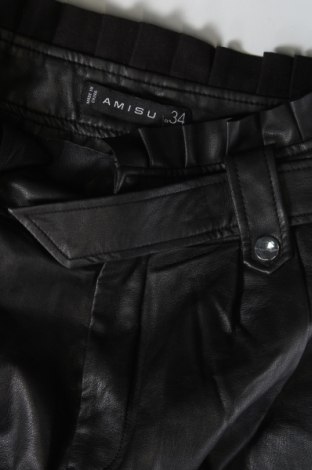 Γυναικείο κοντό παντελόνι Amisu, Μέγεθος XS, Χρώμα Μαύρο, Τιμή 11,75 €