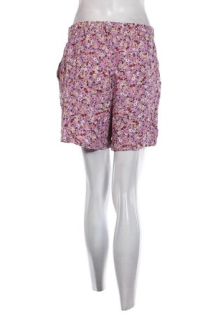 Дамски къс панталон B.Young, Размер M, Цвят Многоцветен, Цена 7,68 лв.