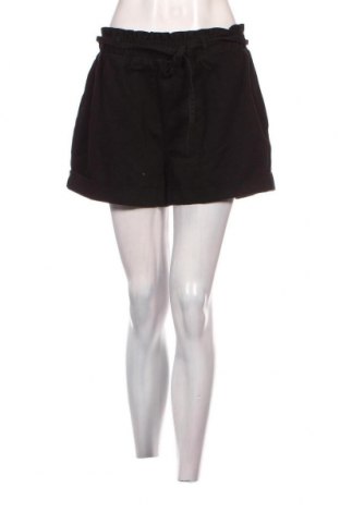 Дамски къс панталон Bolongaro Trevor, Размер S, Цвят Черен, Цена 12,24 лв.