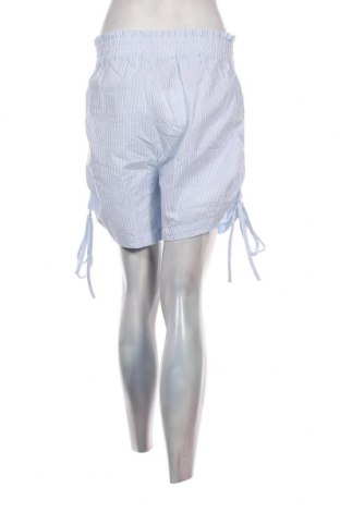 Дамски къс панталон Bruuns Bazaar, Размер M, Цвят Син, Цена 52,02 лв.